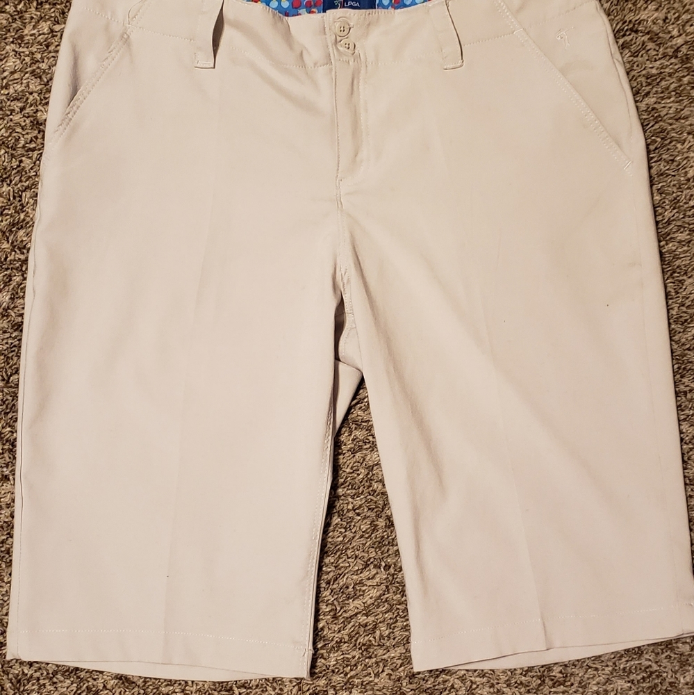 LPGA Womens Golf Shorts Size 8 Khaki